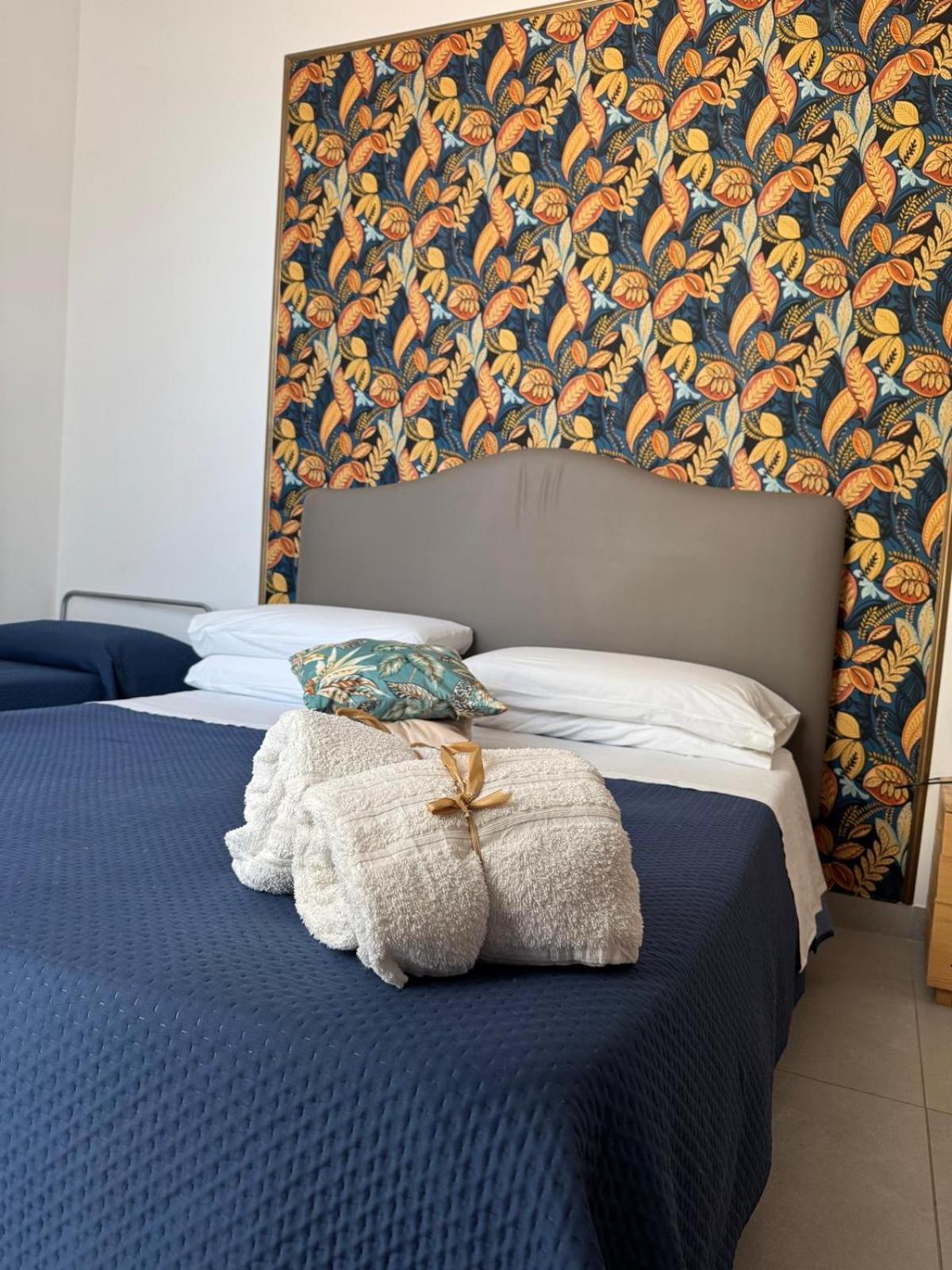 Home Sweet Home Torre Annunziata Bagian luar foto